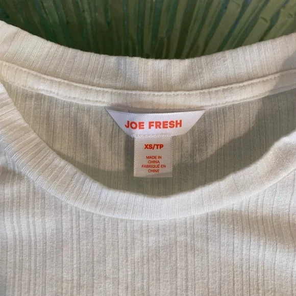 💜 Joe Fresh Ribbed Top - Picture 2 of 2